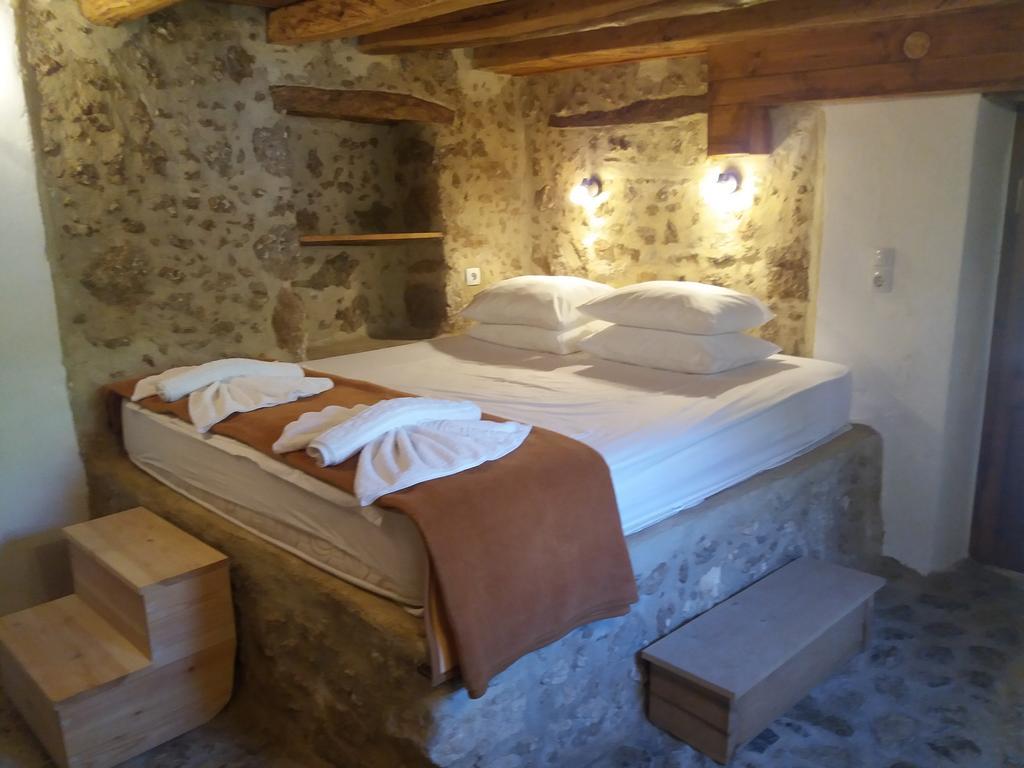 Heracles Traditional Cretan Houses Spílion Rum bild